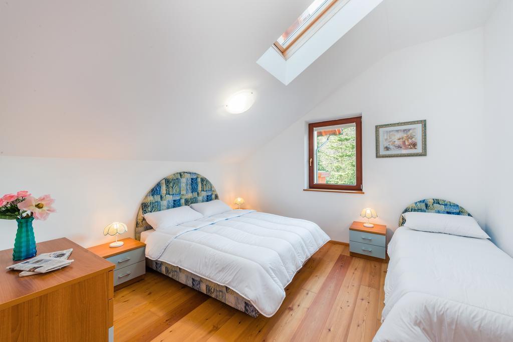 Wald Residence - Kaernten Card Sommer Inklusive Bad Kleinkirchheim Bilik gambar